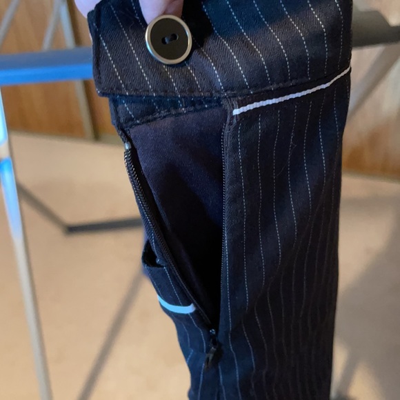 Izod black pinstripe golf skort size 14 - Picture 6 of 7